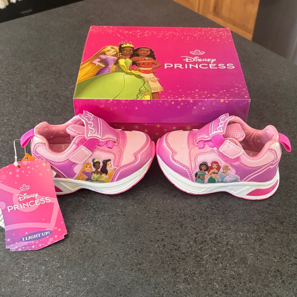Disney Princess Light-Up Pink Sneakers